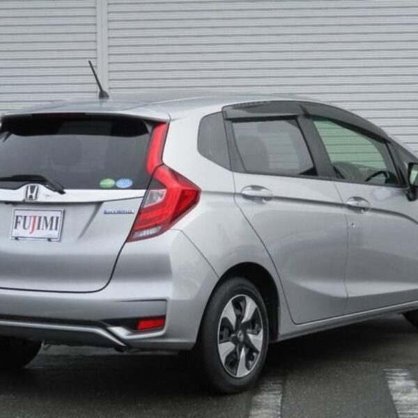 HONDA FIT HYBRID 2017