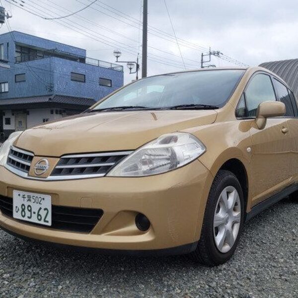 NISSAN TIIDA 1.515M 2010