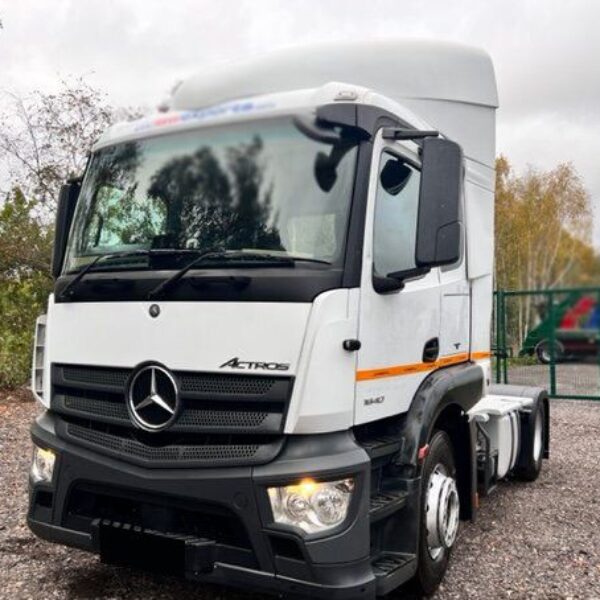 MERCEDES-BENZ ACTROS AUTOMATIC DIESEL 2015