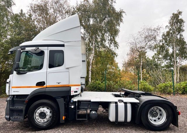 MERCEDES-BENZ ACTROS AUTOMATIC DIESEL 2015 9 MERCEDES-BENZ ACTROS AUTOMATIC DIESEL 2015 - Image 9