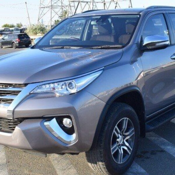 2020 TOYOTA FORTUNER