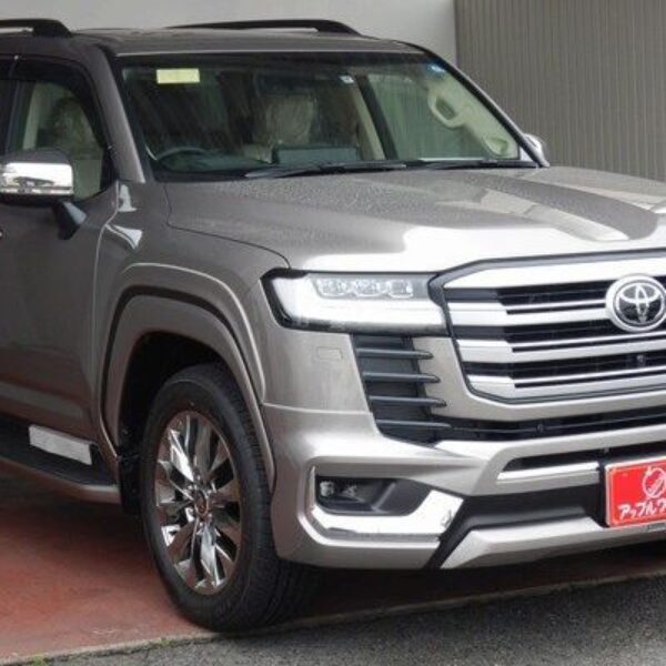 2022 TOYOTA LAND CRUISER PRADO ZX 4WD