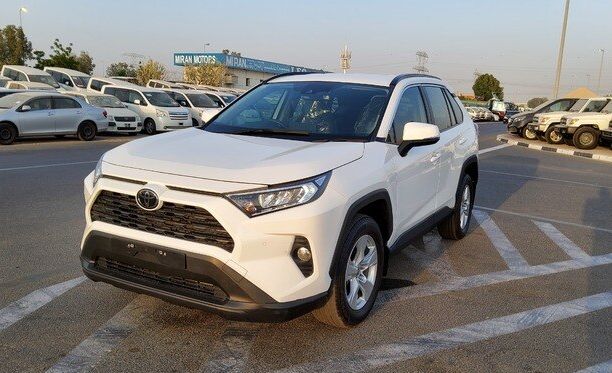 2020 TOYOTA RAV4 5 Seats 2 2020 TOYOTA RAV4 5 Seats - Image 2