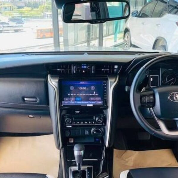 2021 TOYOTA FORTUNER 2.8