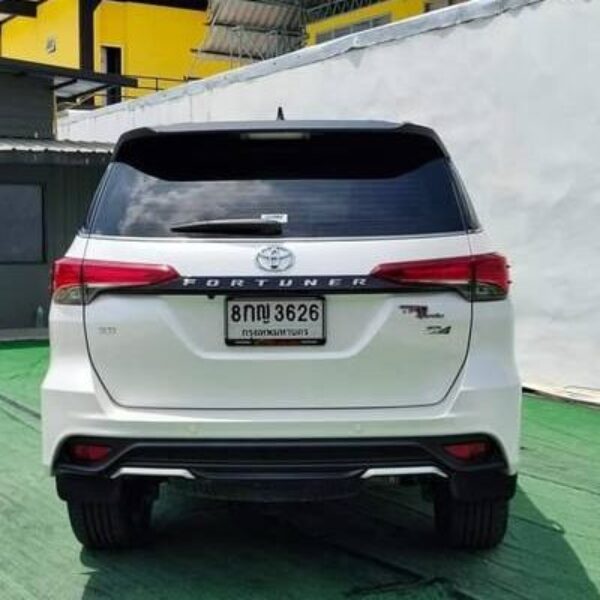 2019 TOYOTA FORTUNER 2.8