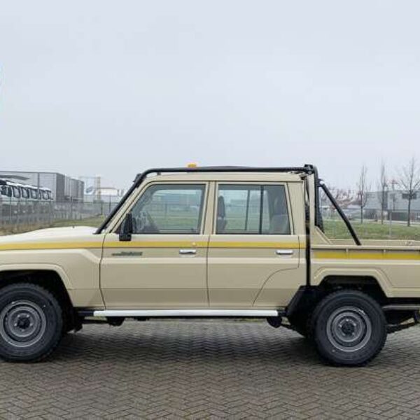 Toyota Land Cruiser HZJ79L DC 4×4 2019